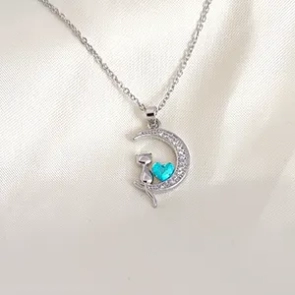 گردنبند استیل زنانه طرح ماه و گربه نگین‌دار مدل TN4030